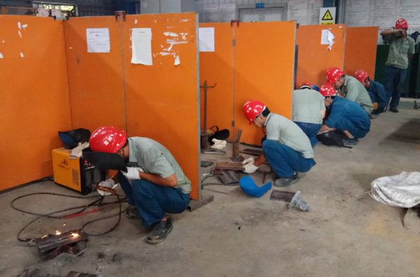 a42bfef919ed0330fa6e34e611a5a24