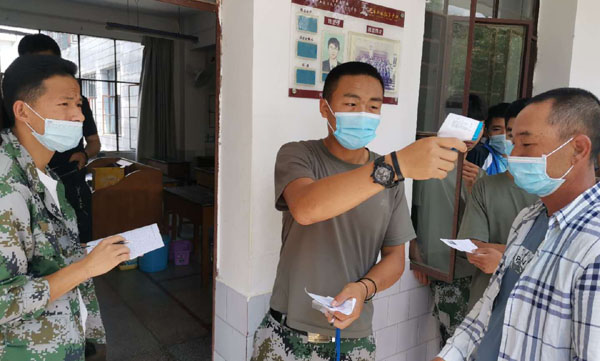 90f07f9bcddb0c4c08e69f151fe0e24