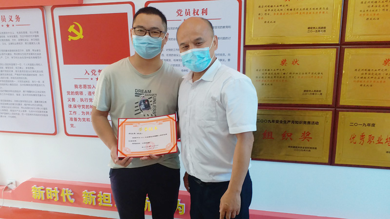 33432107bae6639665e9cfb24dbacdb