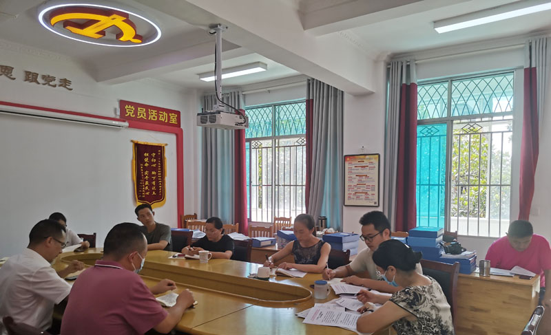 3e27fb25b317166e5bb1ede580f575d