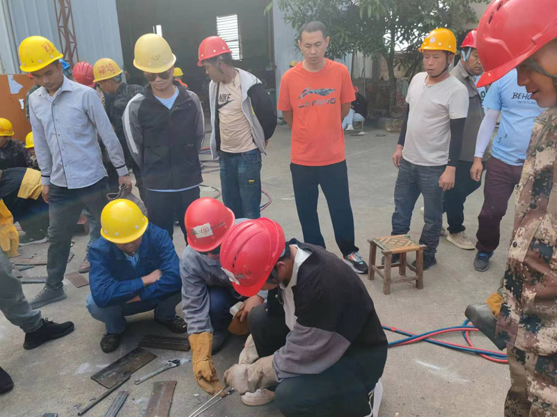 09366962cdc8371a1bbf487b6780a48